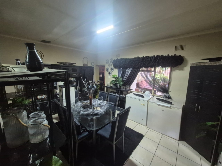 3 Bedroom Property for Sale in Oos Einde North West